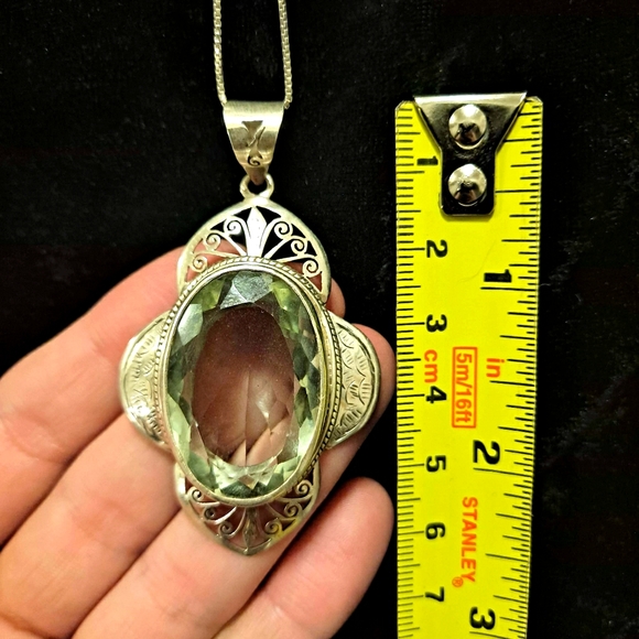 Sterling Silver Green Quartz Necklace Pendant - Picture 1 of 4